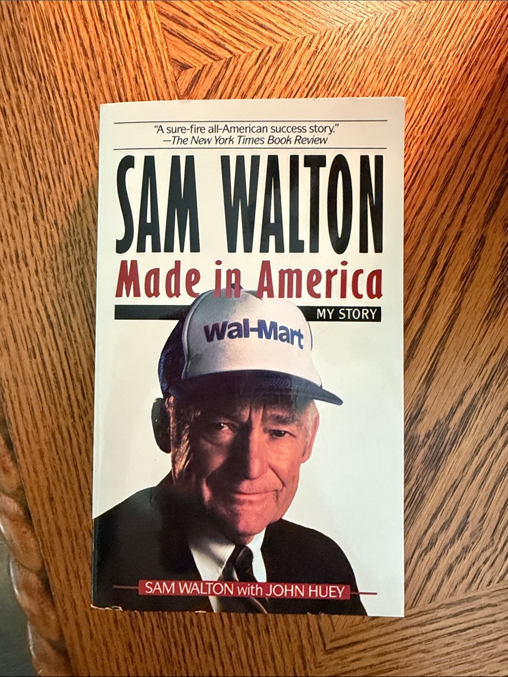 Sam Walton Made in America — Paperback Book (White, Black, Red)